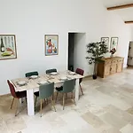 Du Dousset Casa de Férias Esclottes